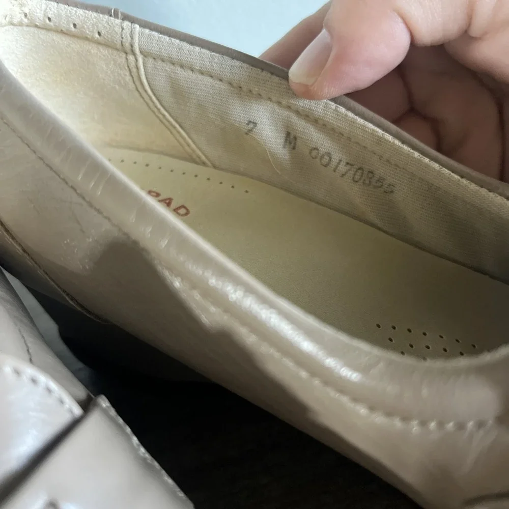 SAS Wedge Shoes 7 Leather Slip On Loafer Tripod Comfort Tan Barely Worn READ